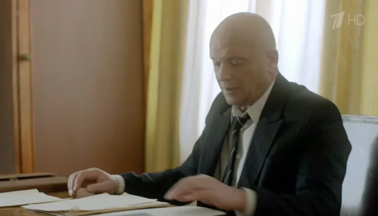 Картинка к «1 сезон 1 серия»